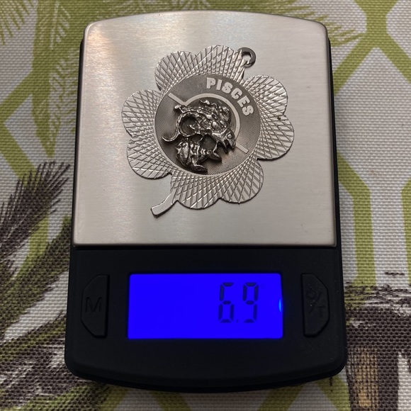 Heavy Sterling Silver PISCES SHAMROCK TWO FISHES PENDANT! Vintage Piece! - Picture 4 of 4